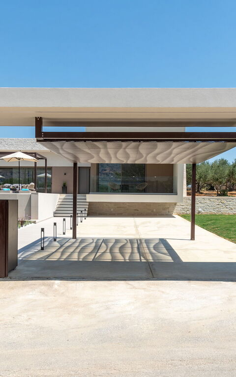 Villa El: Main Entrance