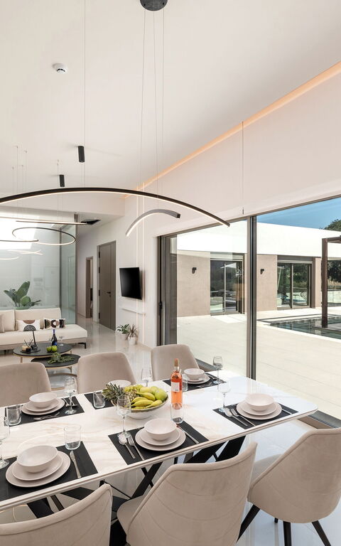 Villa El: Living Room