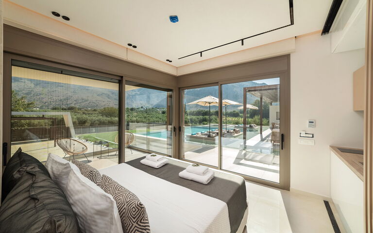 Villa El: Bedroom