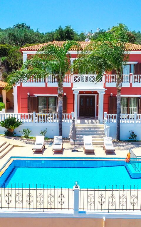 Iro Royal Villa: Building Exterior, Hot Tub, Outdoor, Pool