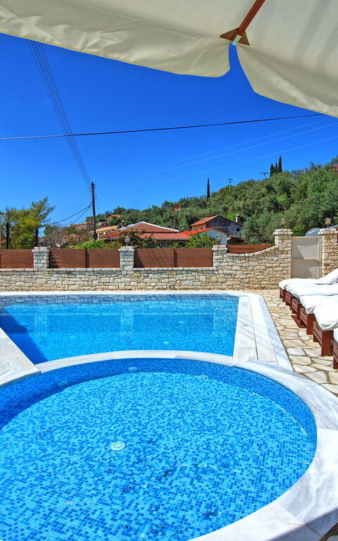 Villa Angie: Outdoor, Pool