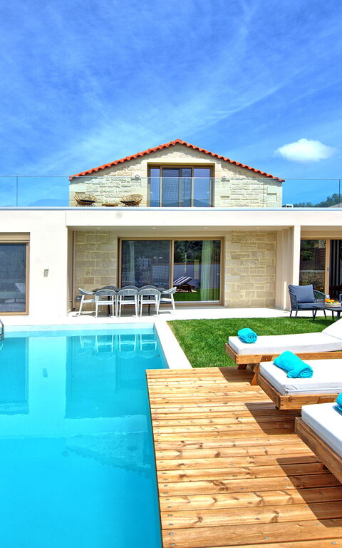 Villa Silentium Evilia: Building Exterior, Outdoor, Pool