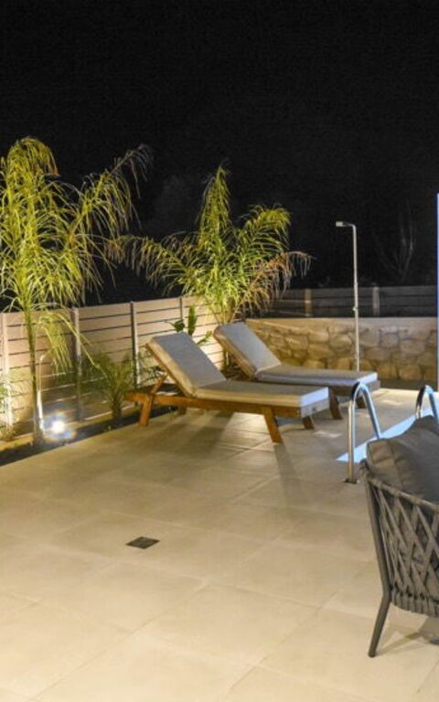 Villa Silentium Ionia: Building Exterior, Pool