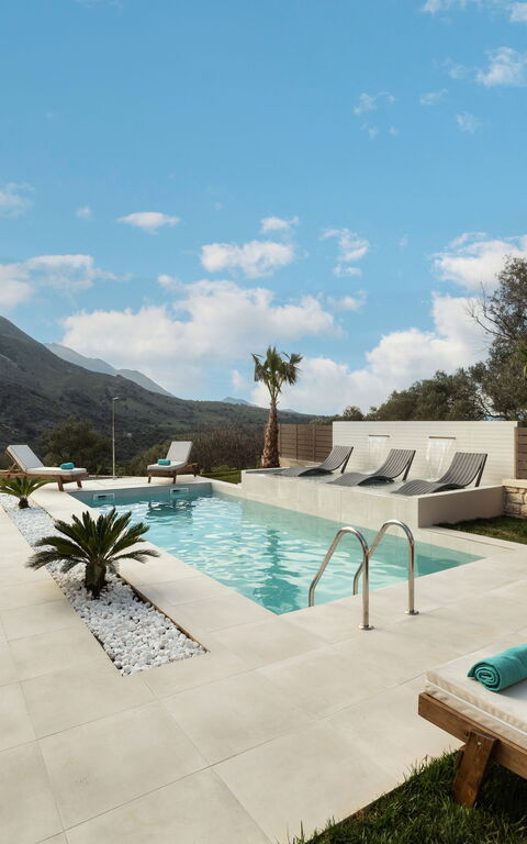 Villa Silentium Olia: Building Exterior, Outdoor, Pool