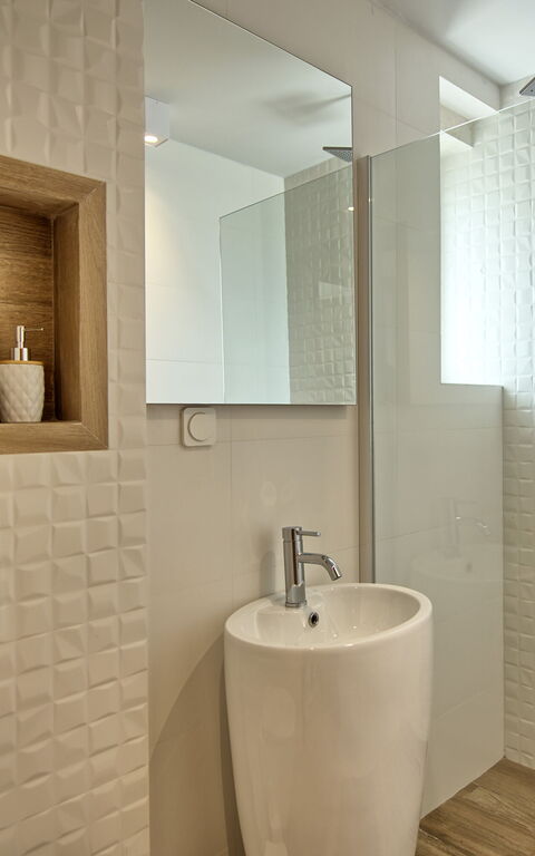 Villa Silentium Olia: Bathroom