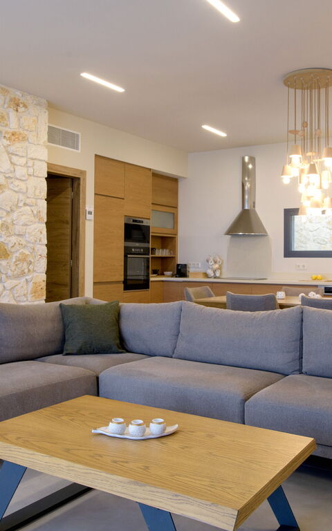 Villa Otter: Dining Room, Kitchen, Living Room