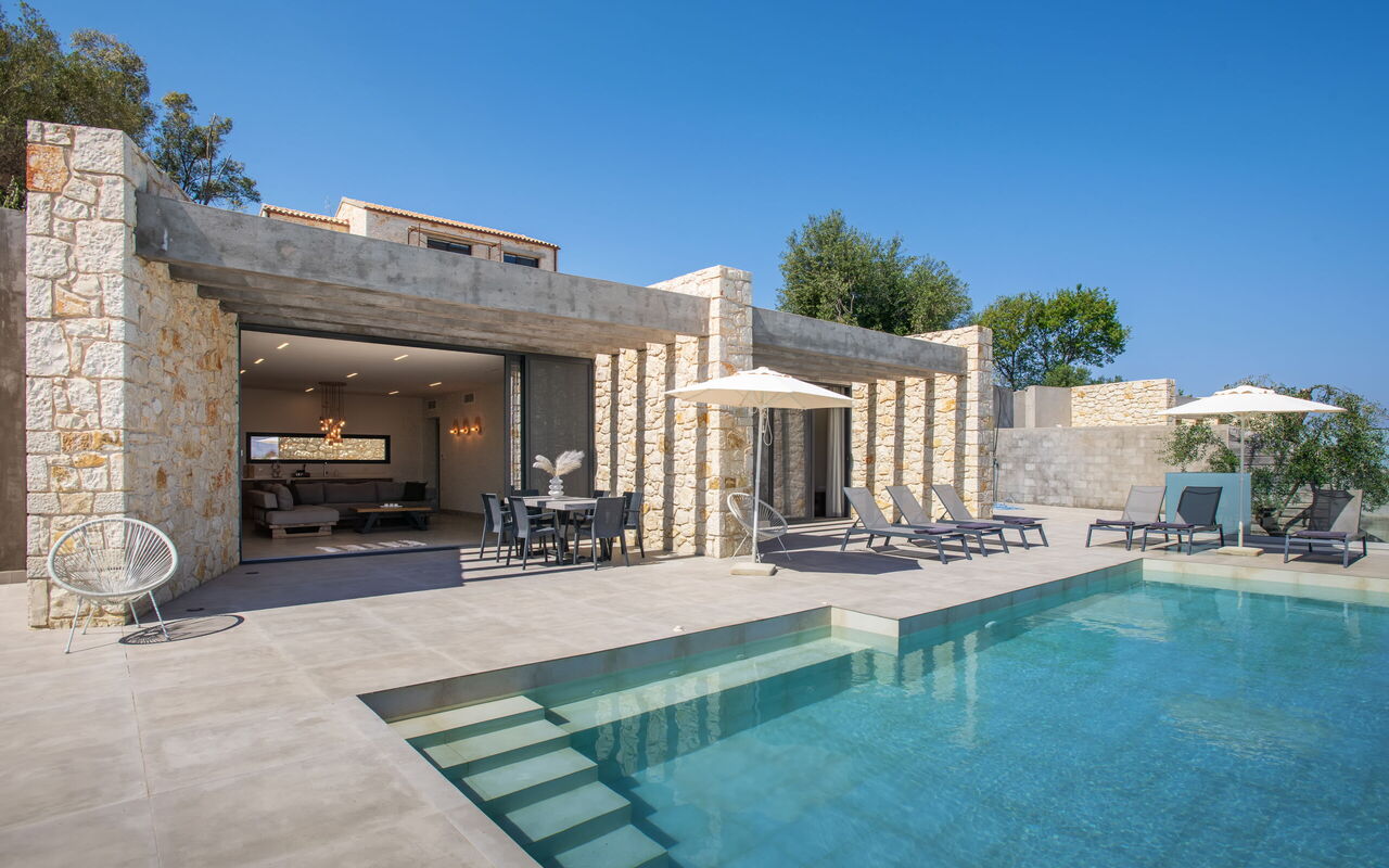 Villa Otter: Building Exterior, Outdoor, Pool