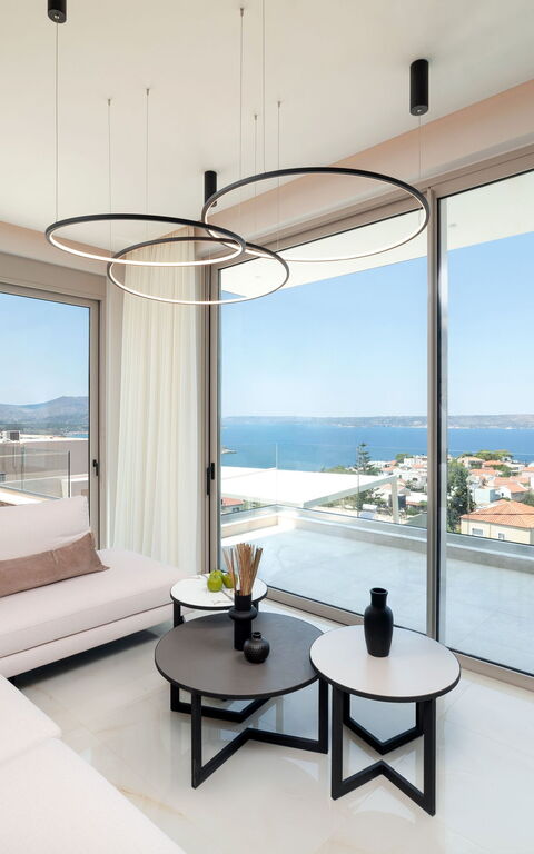 Seaview Lux: Kitchen, Living Room