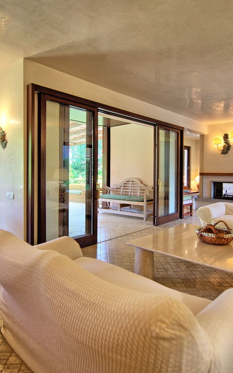 Villa Dolce Vita: Living Room