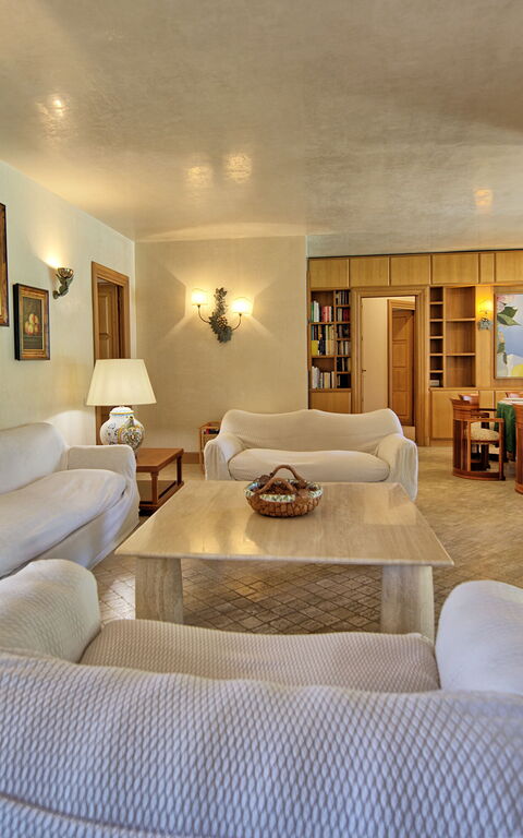 Villa Dolce Vita: Living Room