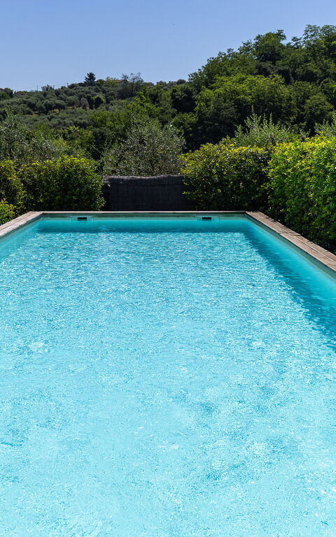 Bello Stare: Outdoor, Pool