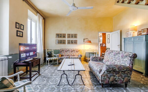 Accommodation Verderame: Living Room