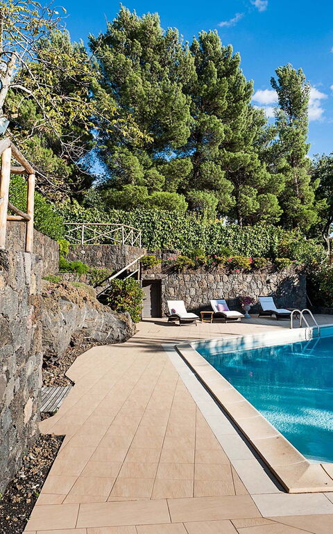 Villa Montefiore: Building Exterior, Outdoor, Pool