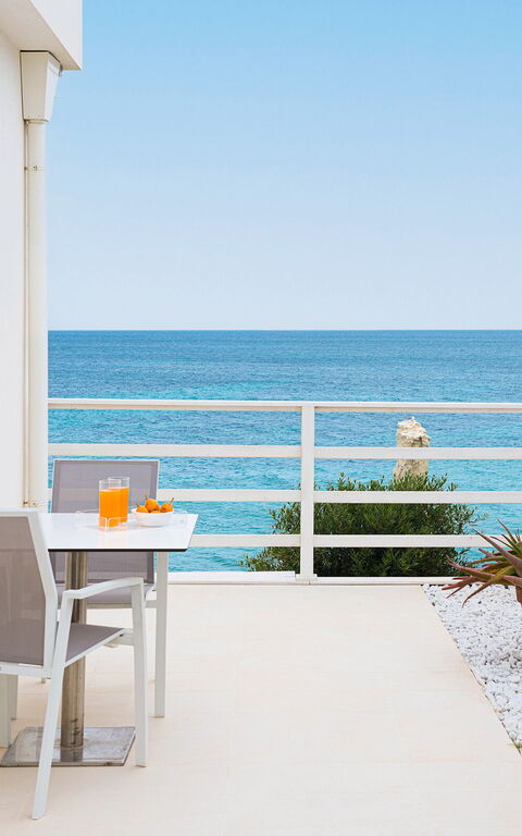 Villa Hermes: Building Exterior, Outdoor