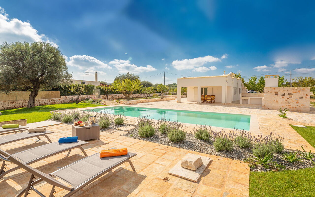 Trullo Adea: Building Exterior, Garden, Outdoor, Pool