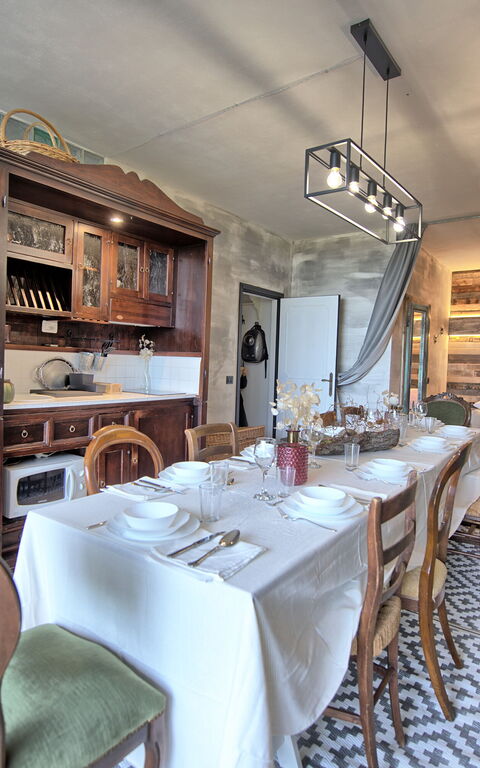 La Nocciola: Dining Room, Kitchen