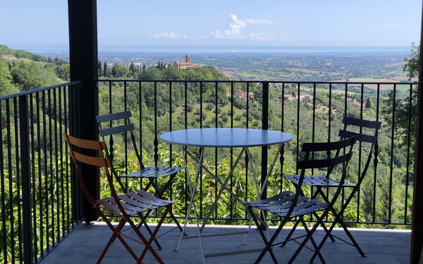 La Nocciola: Balcony / Terrace / Patio