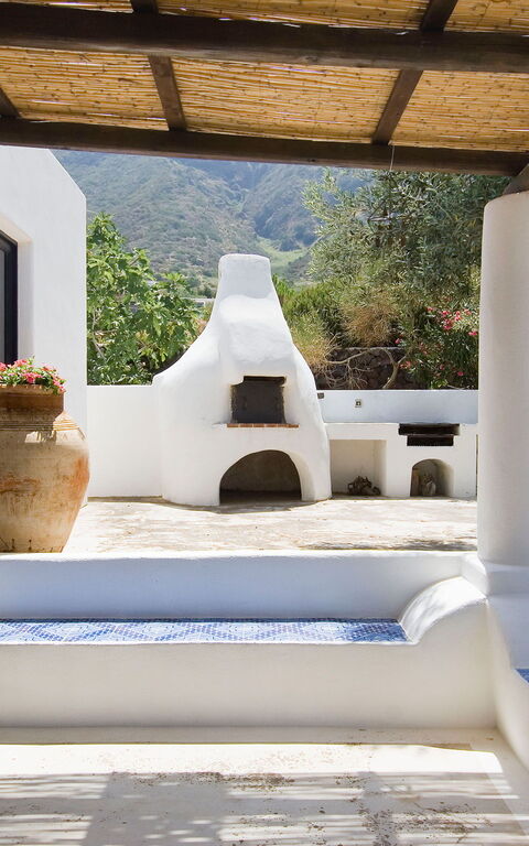 L'ulivo Di Pollara: Balcony / Terrace / Patio, Building Exterior, Outdoor