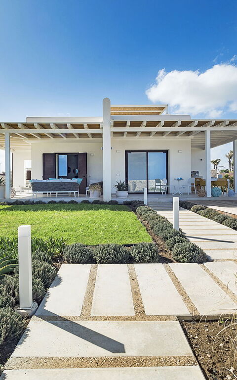 Villa San Lorenzo Timo: Building Exterior, Garden, Outdoor