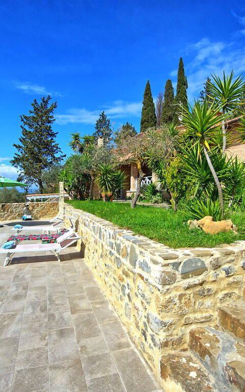 Santo Stefano: Outdoor, Pool