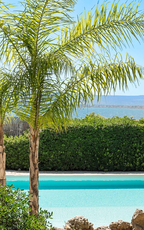 Villa Madda: Outdoor, Pool