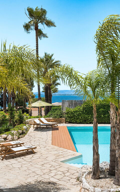 Villa Madda: Outdoor, Pool