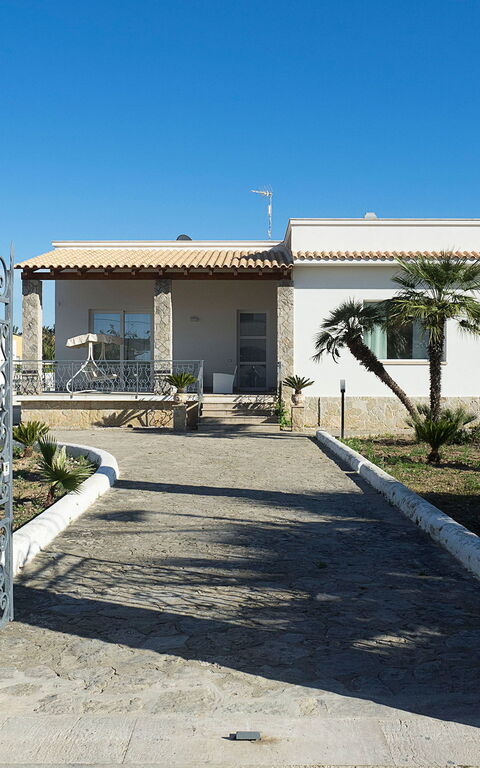 Villa Rita: Main Entrance