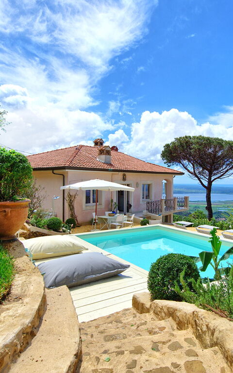 Casarosa Di Mariasole: Building Exterior, Outdoor, Pool, Scenic View