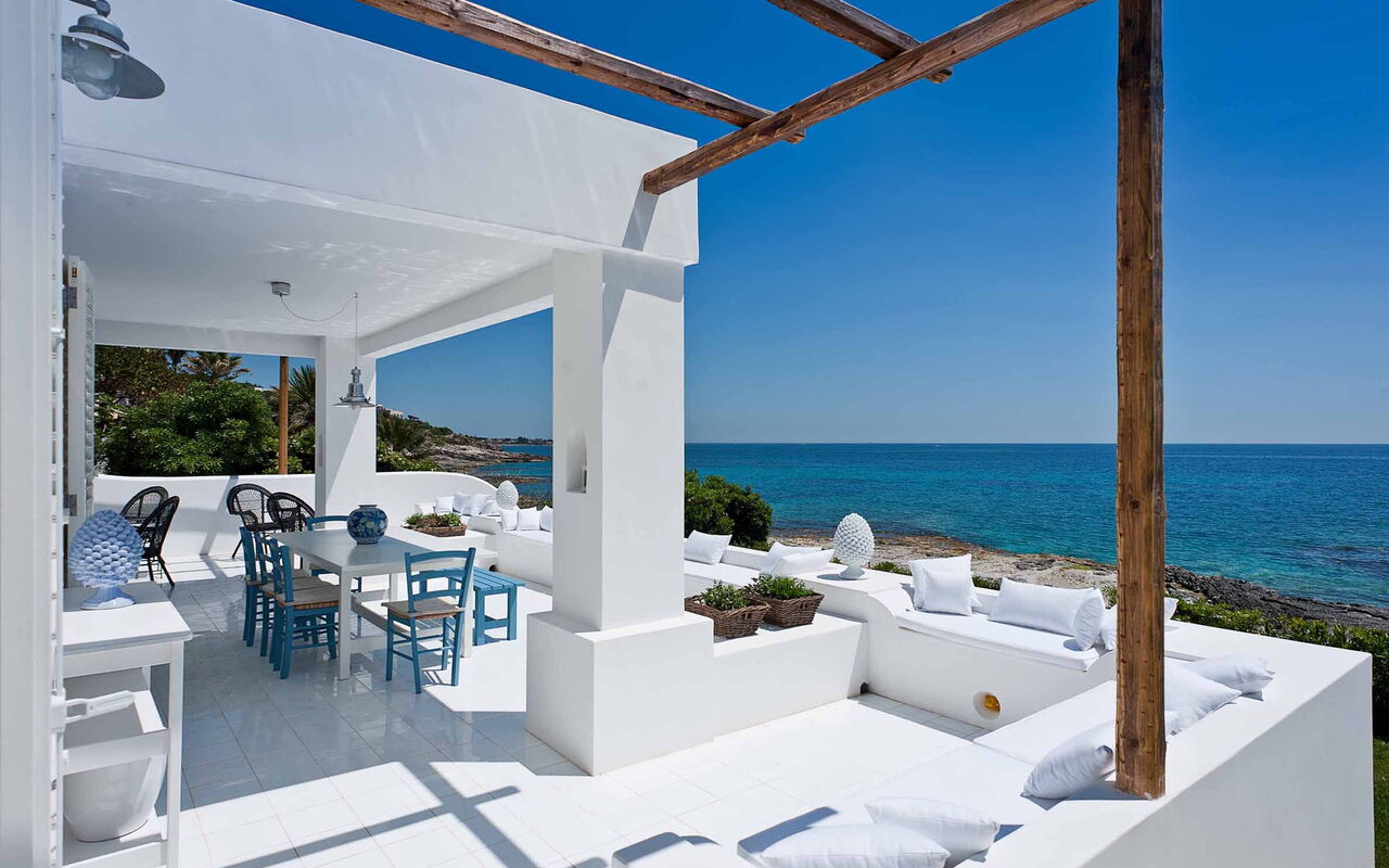 Casa Blu: Balcony / Terrace / Patio, Building Exterior, Outdoor