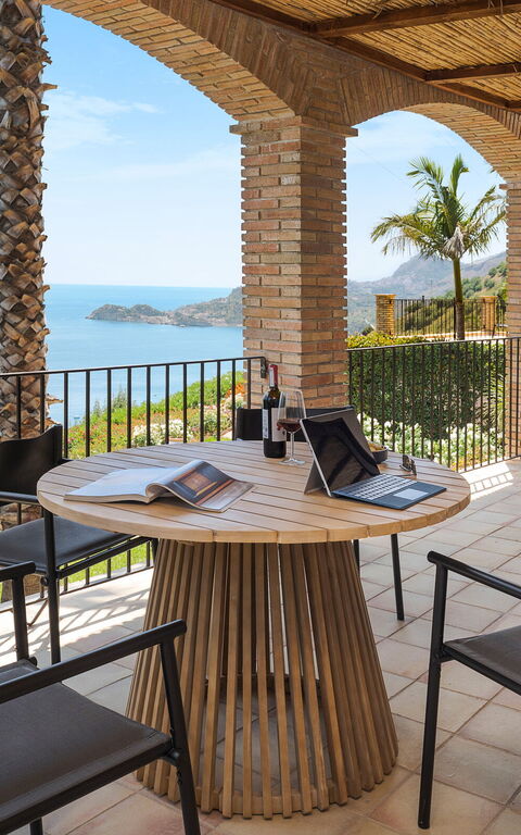 Buena Vista: Balcony / Terrace / Patio, Building Exterior, Outdoor, Scenic View