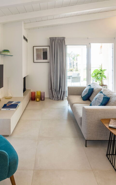 Villa Azulea: Kitchen, Living Room