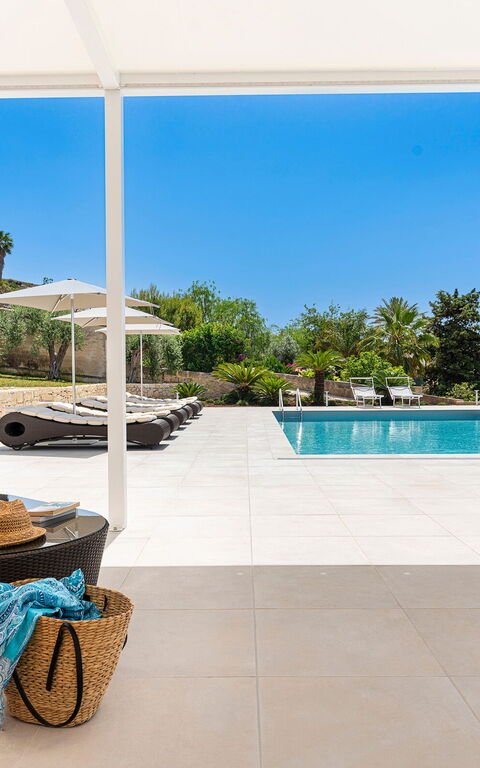 Villa Anna Plemmirio: Building Exterior, Outdoor, Pool