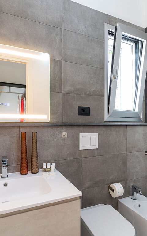 Villa Anna Plemmirio: Bathroom