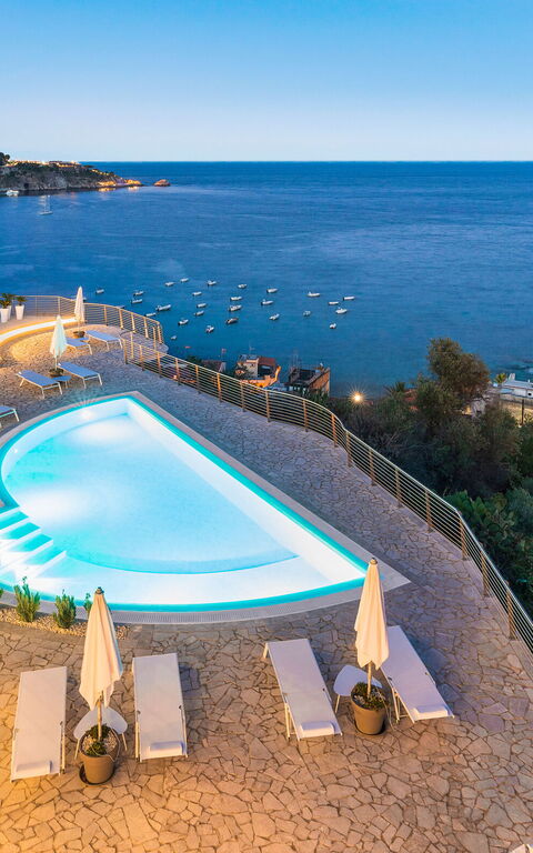 Baya Bella: Building Exterior, Outdoor, Pool, Scenic View