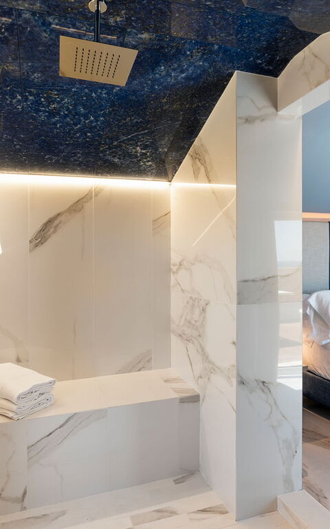 Baya Bella: Bathroom