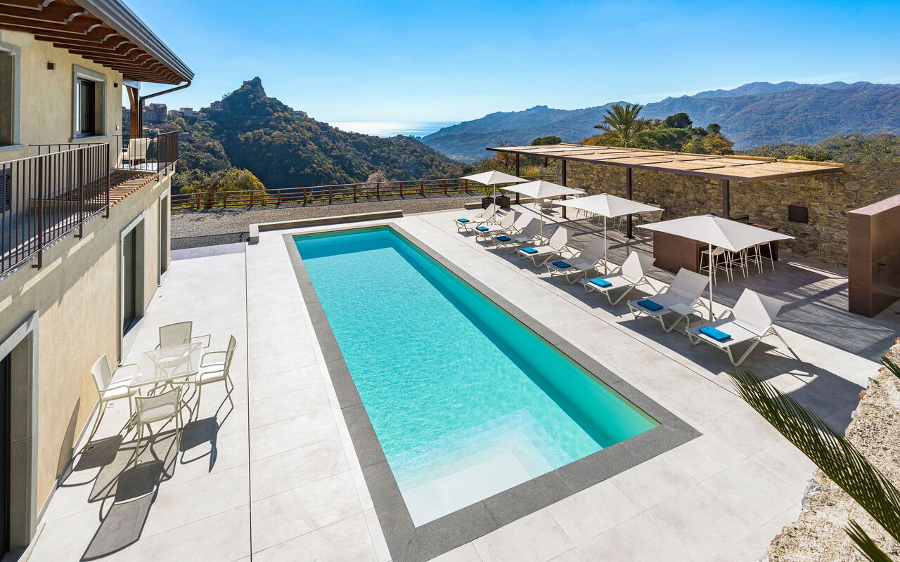 Zagara Bianca: Building Exterior, Outdoor, Pool, Scenic View