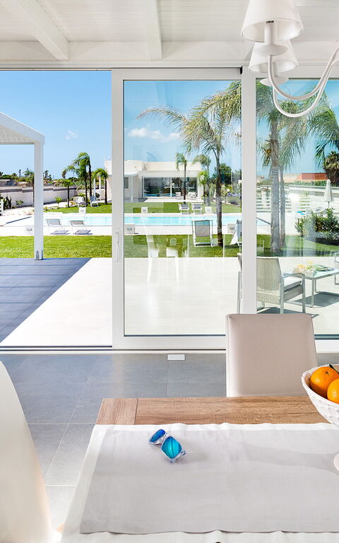 Diantha: Dining Room