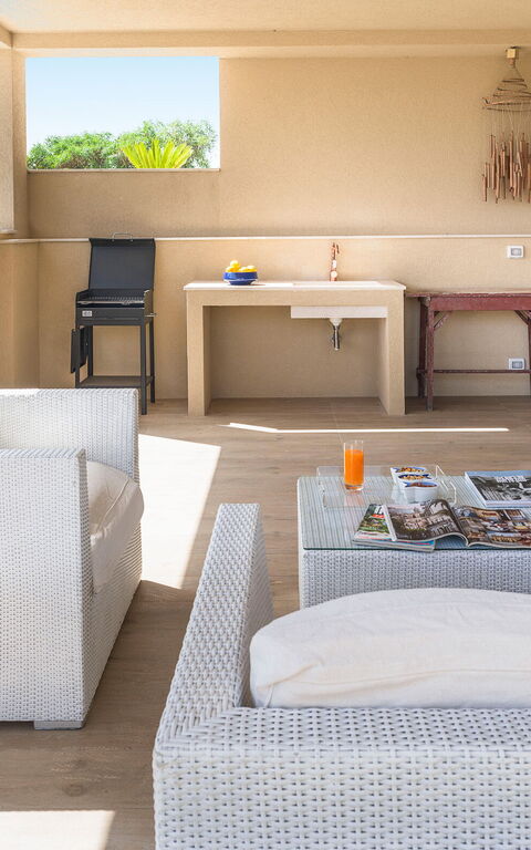 Casa Dafne: Balcony / Terrace / Patio, Building Exterior, Outdoor