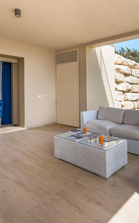 Casa Dafne: Balcony / Terrace / Patio, Building Exterior, Outdoor