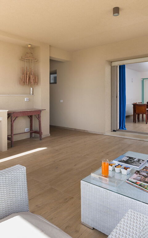 Casa Dafne: Balcony / Terrace / Patio, Building Exterior, Outdoor