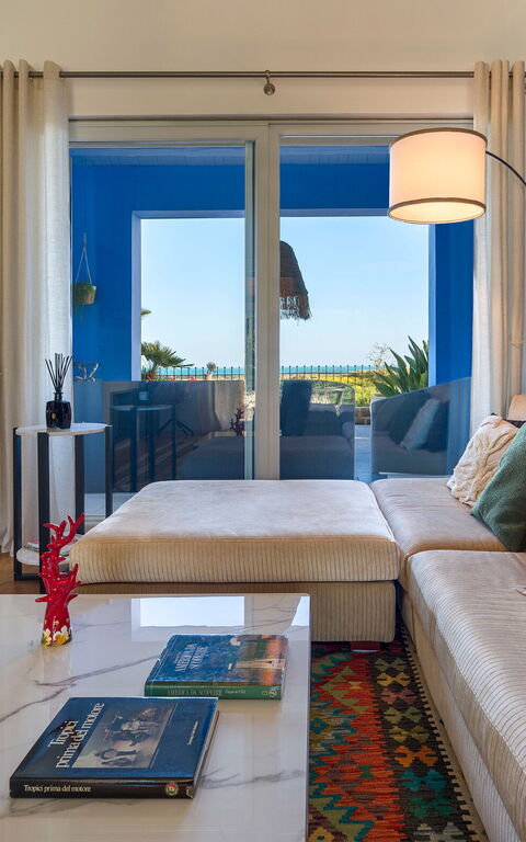 Pigna Blue: Living Room