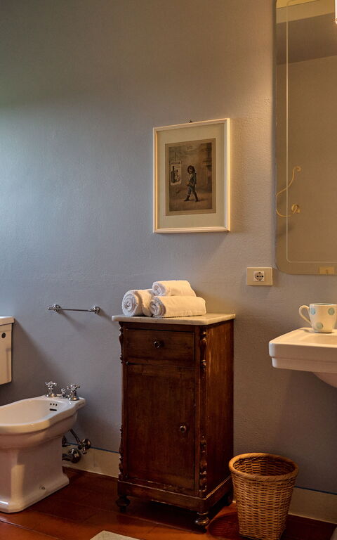 Villa Marliana: Bathroom