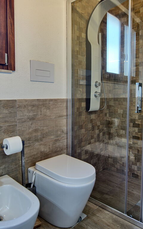Villa Maraus: Bathroom