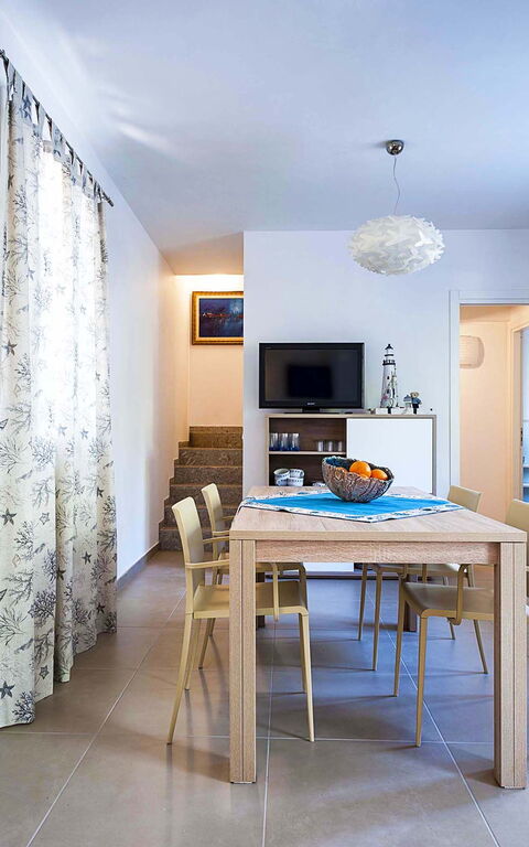 Lisca Bianca: Kitchen, Living Room