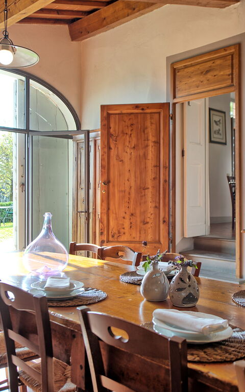 Villa Cona: Dining Room, Kitchen, Living Room