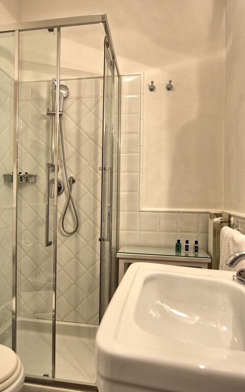 Villa Cona: Bathroom