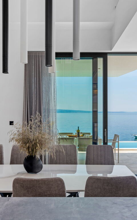 Villa Loma: Dining Room