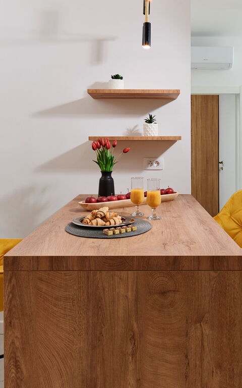 Villa Stella: Dining Room, Kitchen