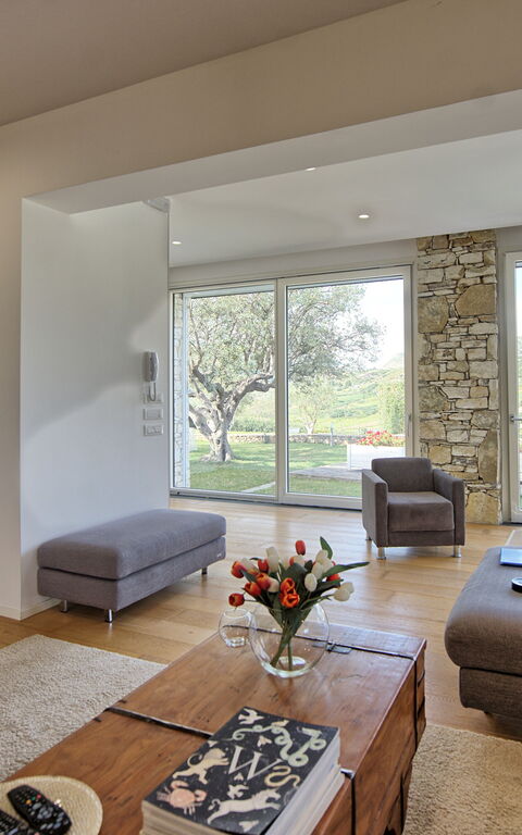 Villa Demetra: Bedroom, Living Room