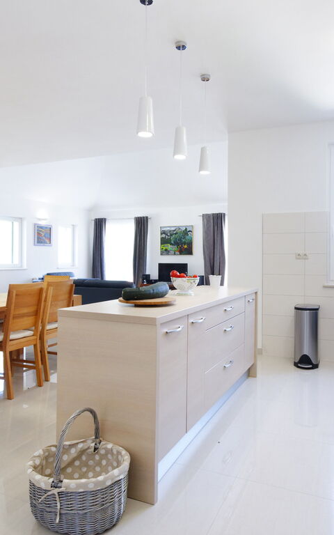 Villa Zupa: Dining Room, Kitchen
